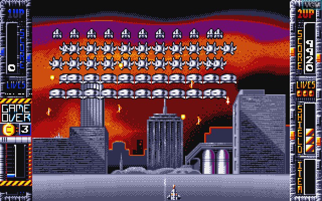 In-game screen of the game Super Space Invaders on Commodore Amiga