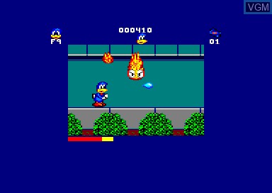 In-game screen of the game Dynamite Dux on Amstrad CPC