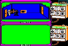 In-game screen of the game Spy Vs Spy on Apple II