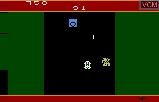 In-game screen of the game Spy Hunter on Atari 2600