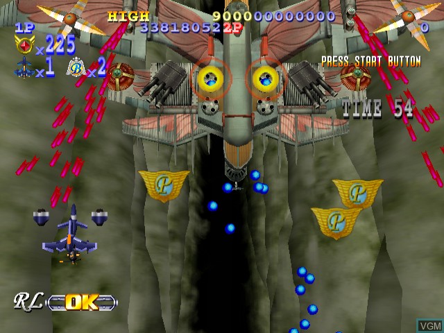 In-game screen of the game Giga Wing 2 on Sega Dreamcast