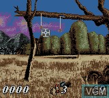 In-game screen of the game Moorhuhn 2 - Die Jagd Geht Weiter on Nintendo Game Boy Color