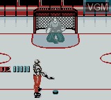 In-game screen of the game NHL Blades of Steel 2000 on Nintendo Game Boy Color
