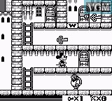 In-game screen of the game Mickey Mouse II on Nintendo Game Boy