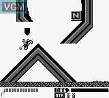 In-game screen of the game Motocross Maniacs on Nintendo Game Boy