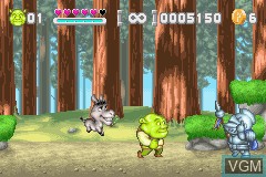 In-game screen of the game Shrek - Hassle at the Castle on Nintendo GameBoy Advance
