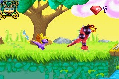 In-game screen of the game Crash & Spyro Superpack - Spyro Orange - The Cortex Conspiracy + Crash Bandicoot Purple - Ripto's Rampage on Nintendo GameBoy Advance