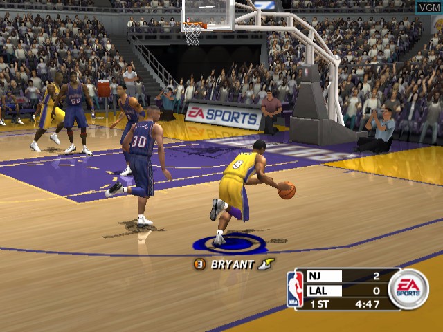 In-game screen of the game NBA Live 2003 on Nintendo GameCube