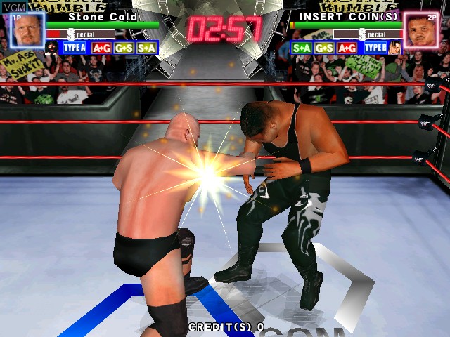 In-game screen of the game WWF Royal Rumble on Naomi