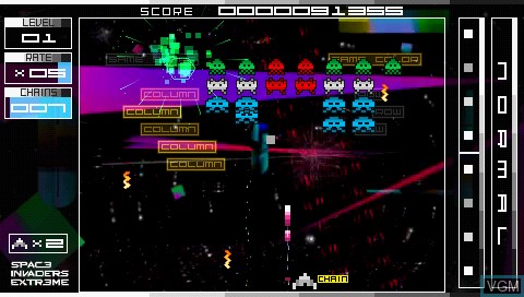 In-game screen of the game Space Invaders Extreme on Sony PSP