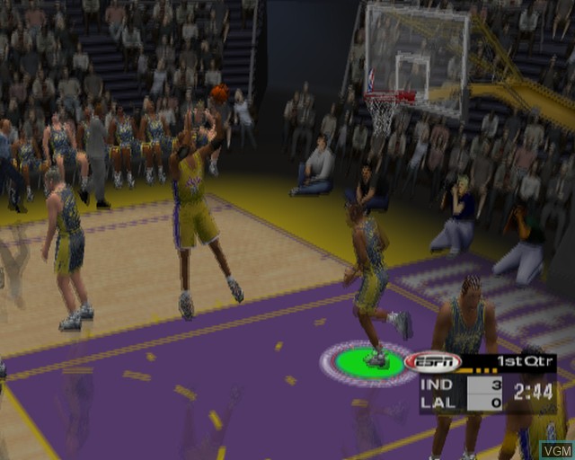 In-game screen of the game ESPN NBA 2Night on Sony Playstation 2