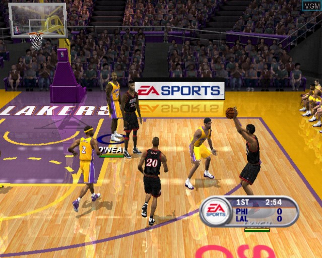 In-game screen of the game NBA Live 2002 on Sony Playstation 2