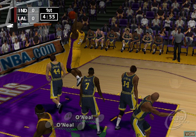 In-game screen of the game NBA ShootOut 2001 on Sony Playstation 2