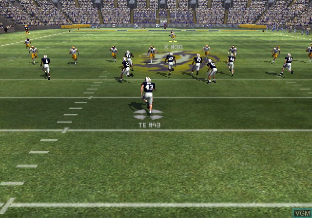 In-game screen of the game NCAA Football 11 on Sony Playstation 2