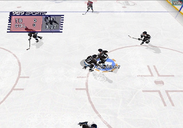 In-game screen of the game NHL FaceOff 2001 on Sony Playstation 2
