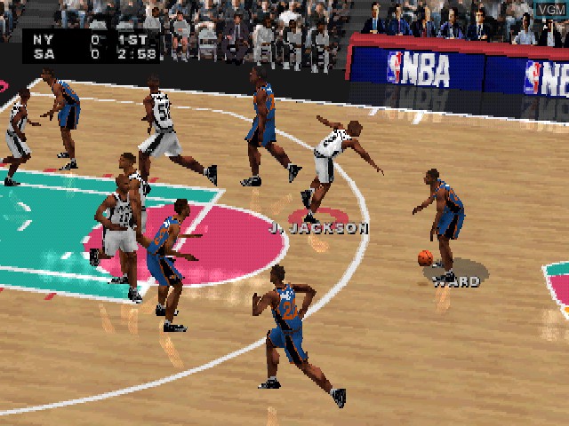 In-game screen of the game NBA Live 2000 on Sony Playstation