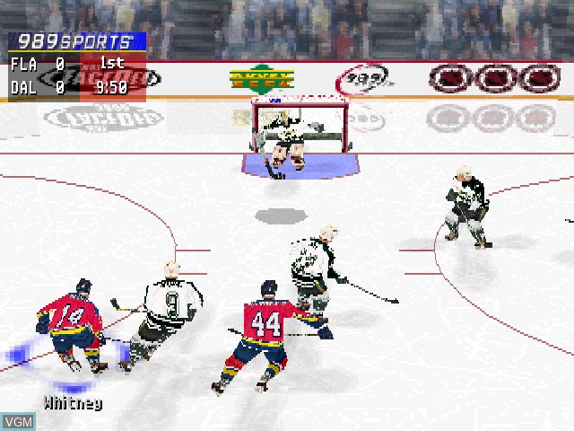 In-game screen of the game NHL FaceOff 2000 on Sony Playstation