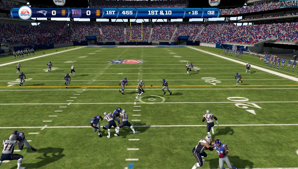 In-game screen of the game Madden NFL 13 on Sony PS Vita