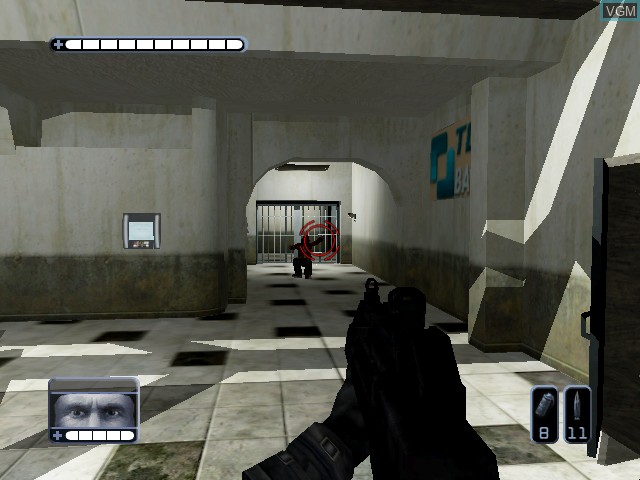 In-game screen of the game SWAT - Global Strike Team on Microsoft Xbox
